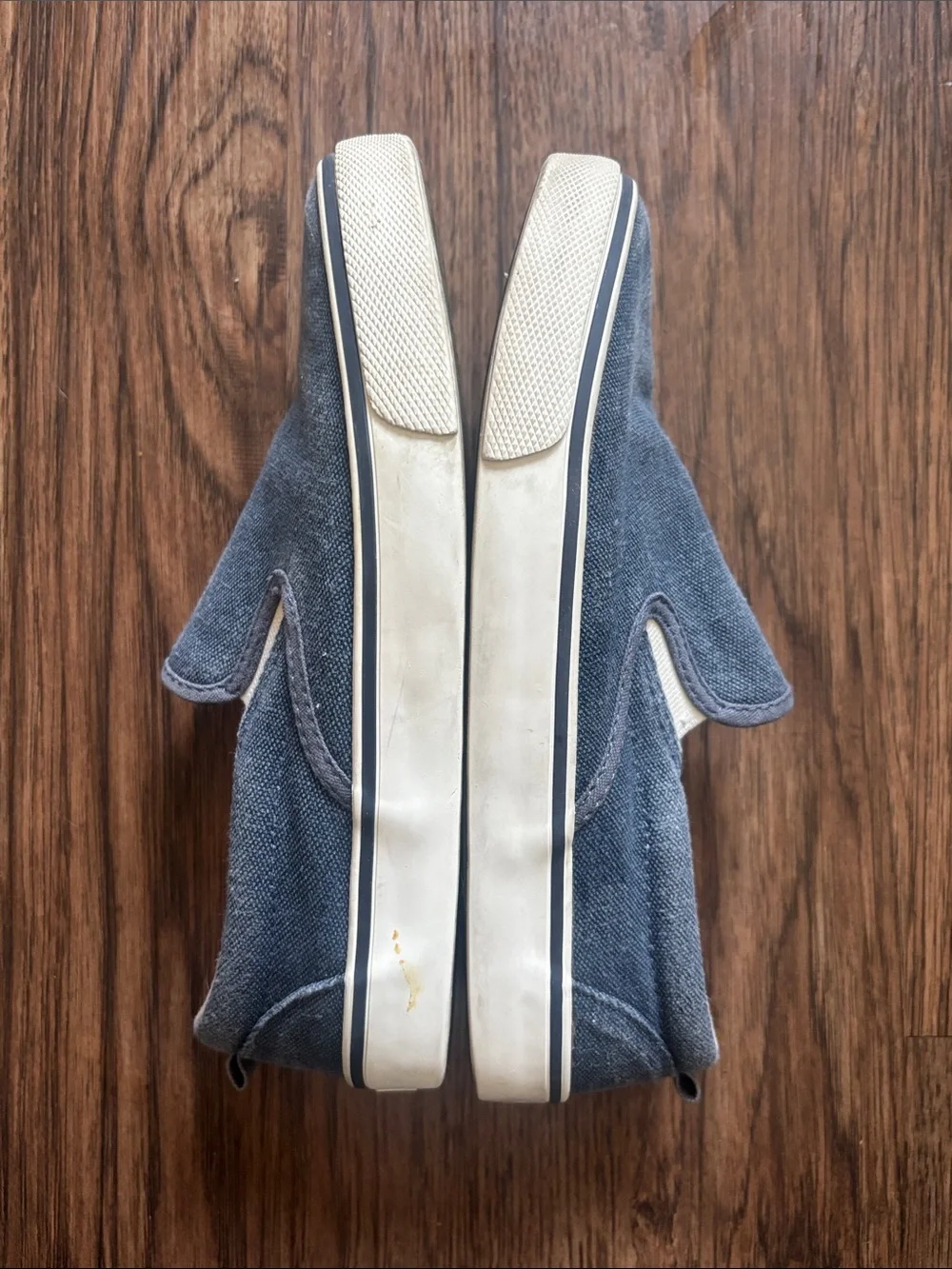 Old Navy Gender-Neutral Chambray Slip-On Sneakers Kids Size 4 Youth Blue Denim 1